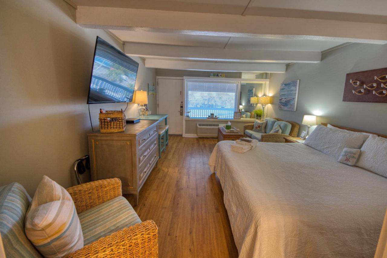 Waterway View Studio 2 W/ Pool, 1 Mile To Wrightsville Beach Wilmington Eksteriør bilde