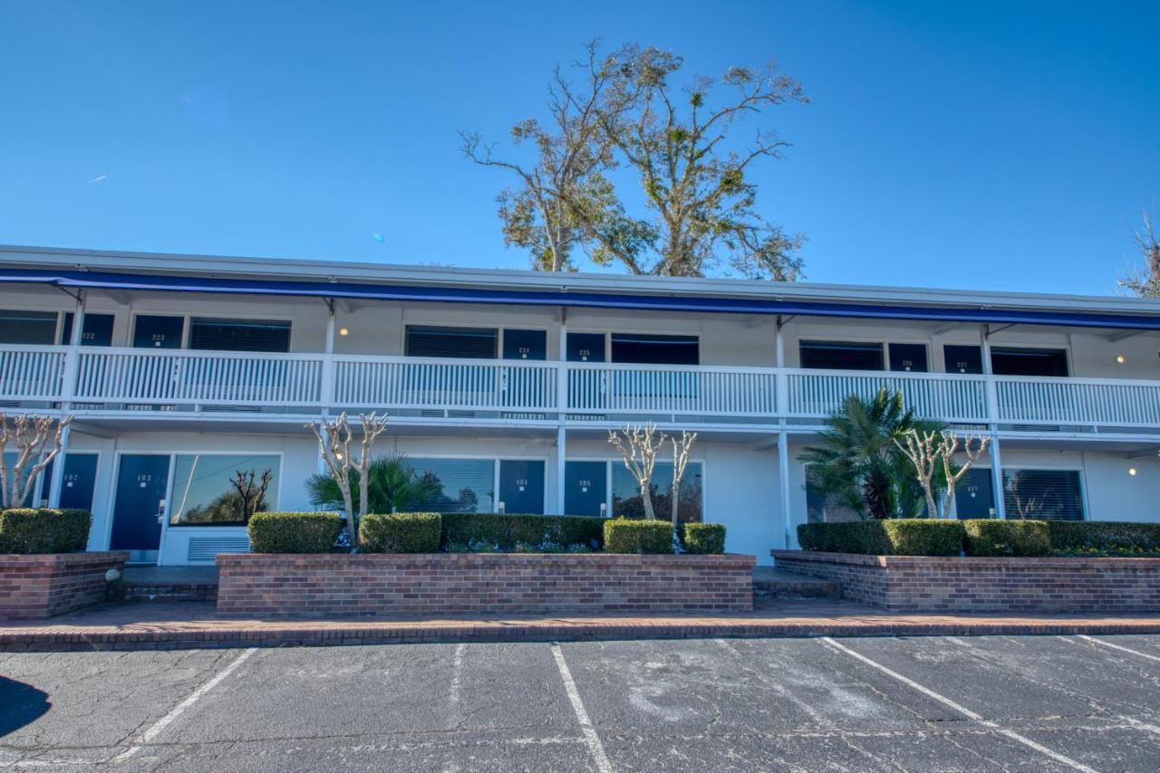 Waterway View Studio 2 W/ Pool, 1 Mile To Wrightsville Beach Wilmington Eksteriør bilde